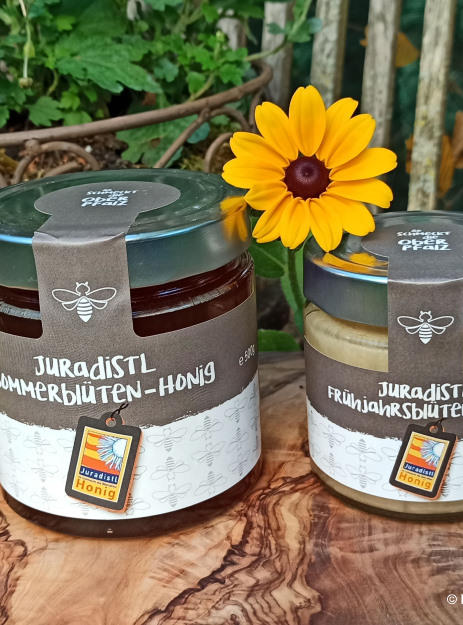 Juradistlhonig - Logo